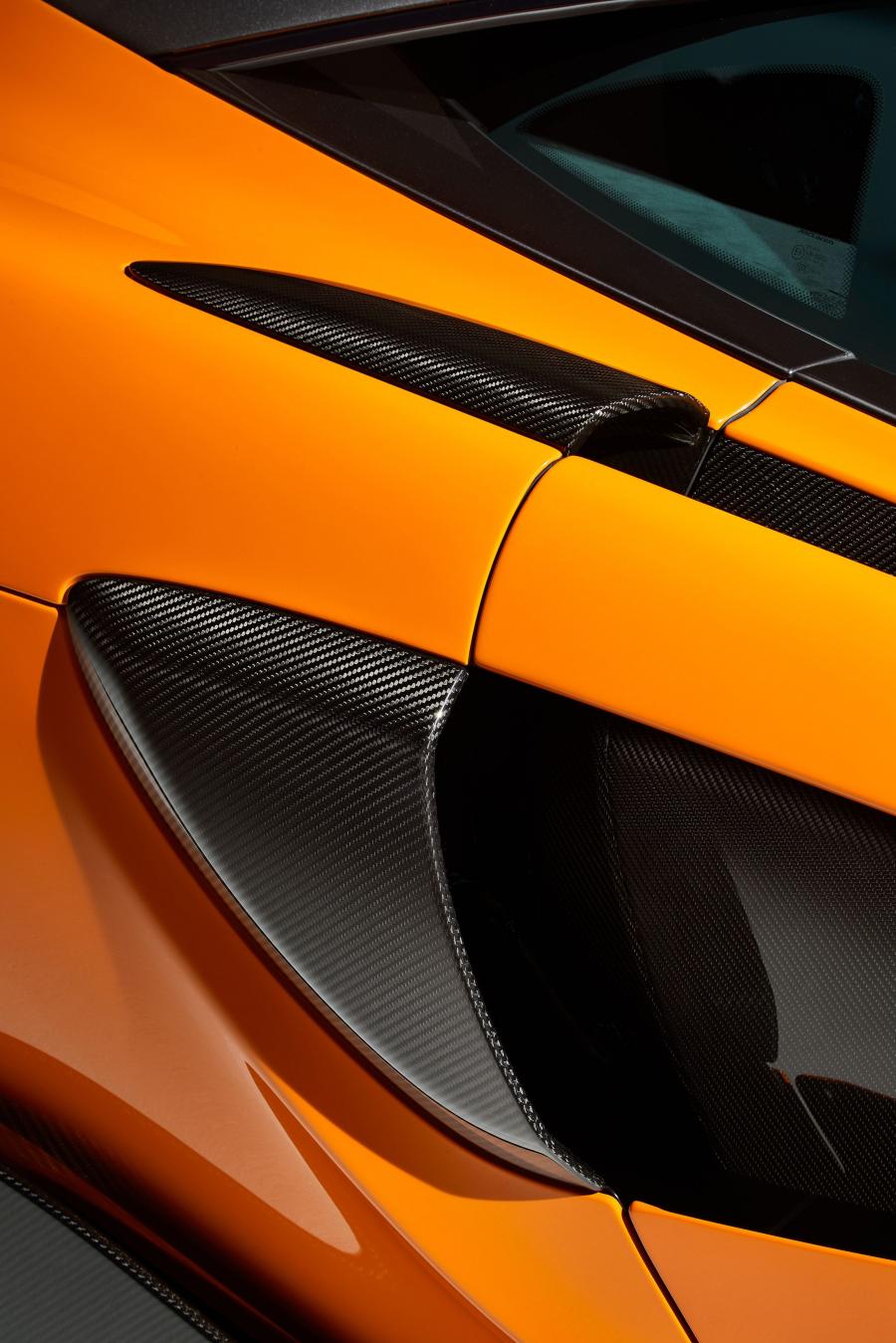 Детали экстерьера McLaren 600LT 2018 года  (WW) (фото 23 из 43)